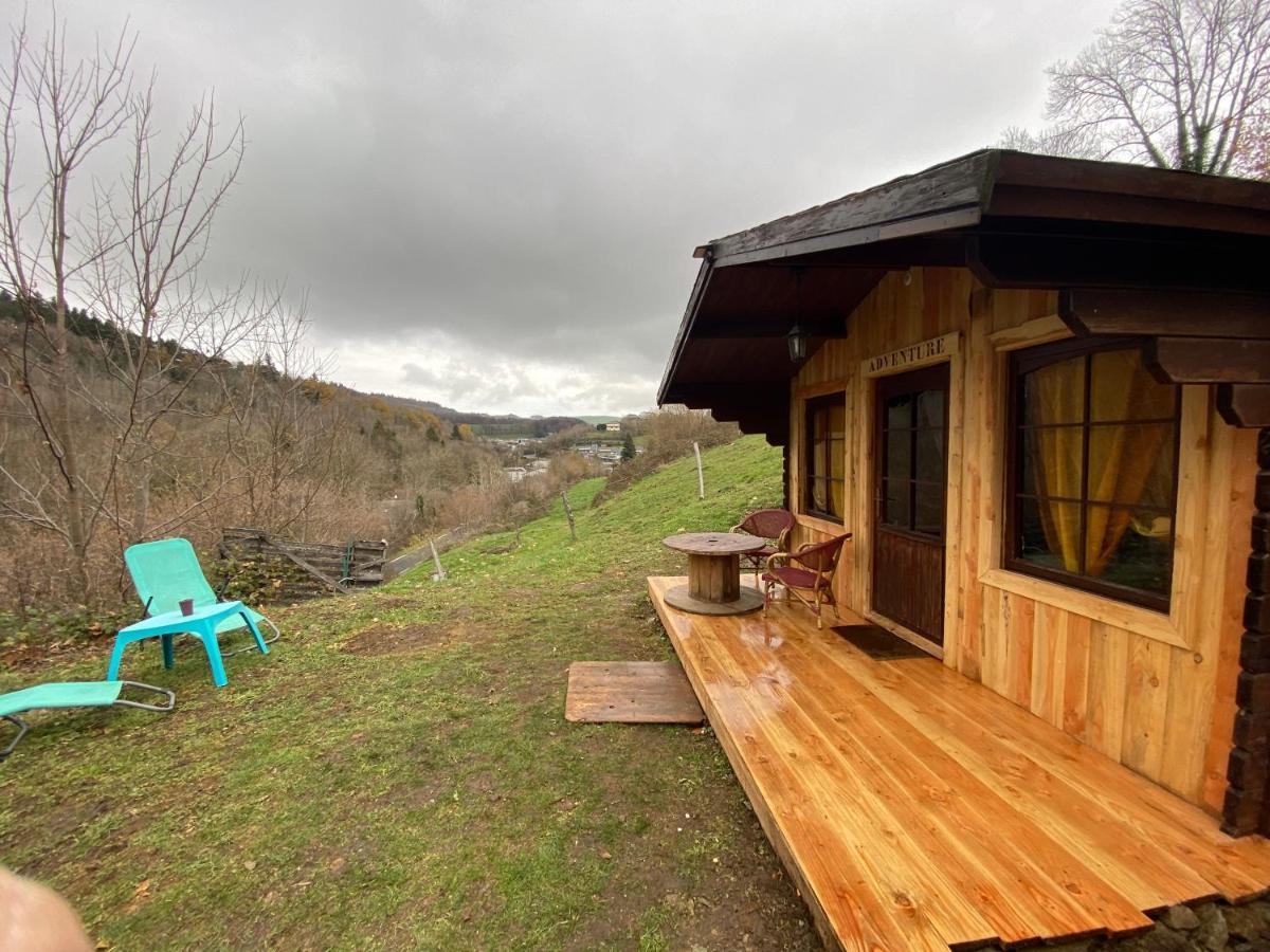 "Le Maloya" Chalets Independants -Chambre Balneo - Relais Motards Lacaune Exterior photo